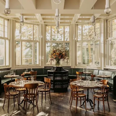 Boutique & Design Volkshaus Hotel 4*